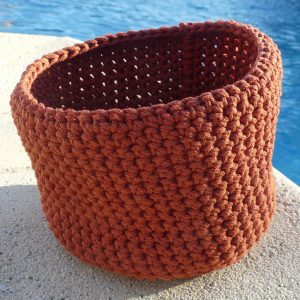 creations, leptituniversdesylvia, crochet, faitmain, artisanal, handmade,cache pot
