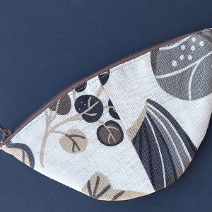 le ptit univers de sylvia, couture, pochette, artisanat, tissu, beige, travail manuel